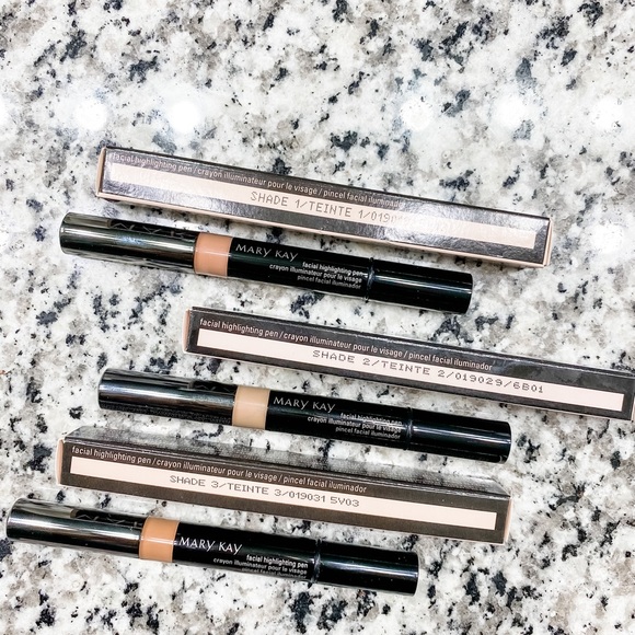 Mary Kay Facial Highlighting Pens - Picture 2 of 2